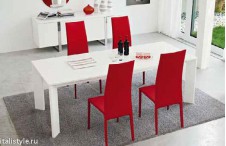 Status –  Раскладной стол от Calligaris